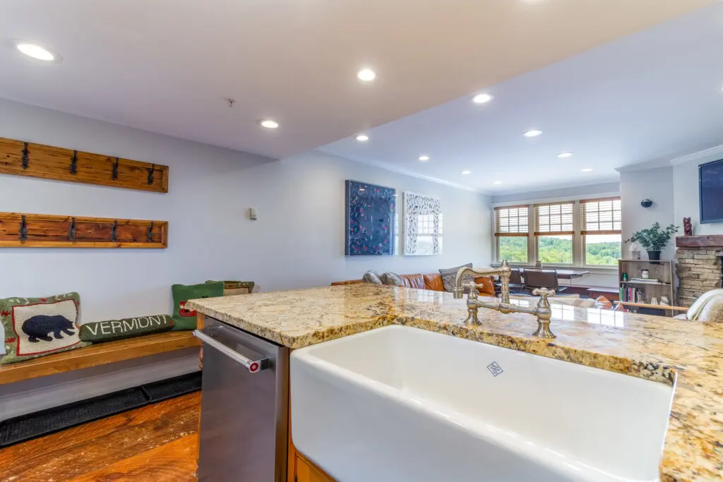 2c538624903d4c00ab77ea2b40e167db LargeOriginal.jpg