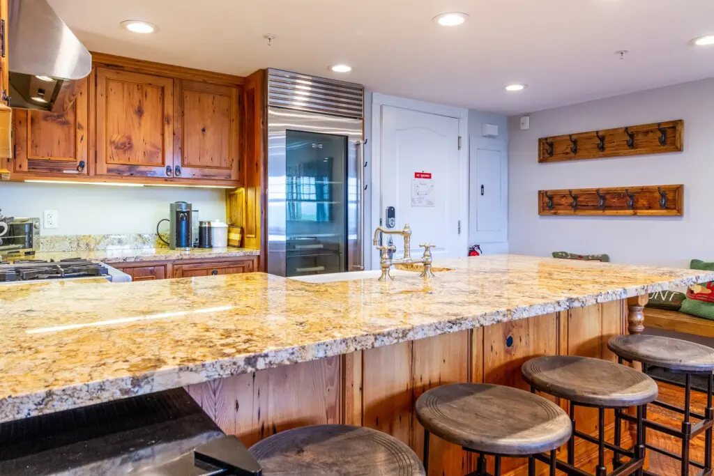 49131307835147c895a6abc23679048f LargeOriginal.jpg