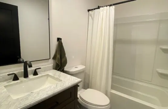 efac9098a2b142b2a176347b6cf24a35 LargeOriginal.jpg