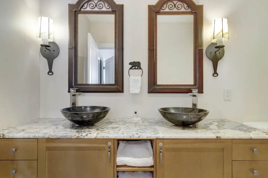 1st Floor Master King Suite Bath View b first floor