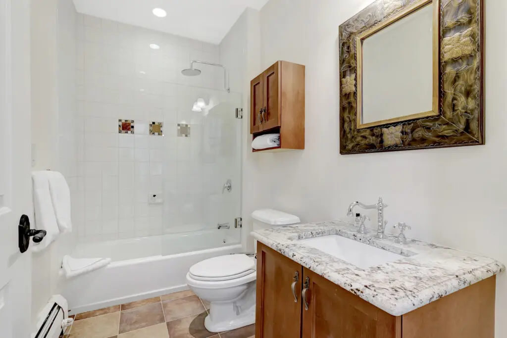 2nd full Bath view a fist Floor