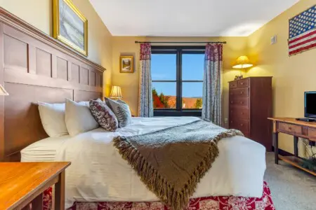 518d6a0e9e734d9dafec5c1b61f995f9 LargeOriginal.jpg