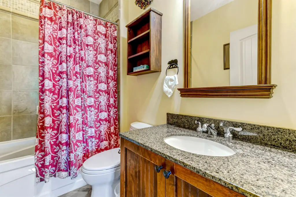 6cdc7a1570b14e939ccad59f89d24aaf LargeOriginal.jpg