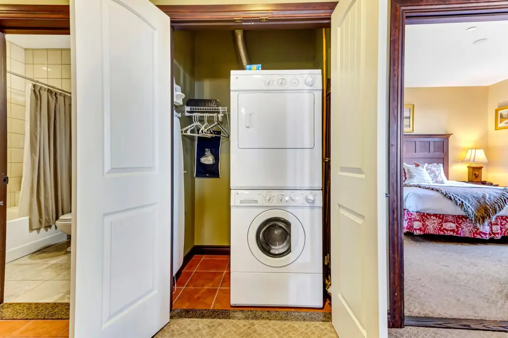 78ef1ca25f79451581b9e6b9cb9923a2 LargeOriginal.jpg