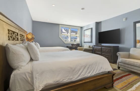 4th Bedroom 2 Queen Bed view c 2nd Floor
